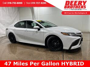 Toyota Camry Hybrid XSE FWD
