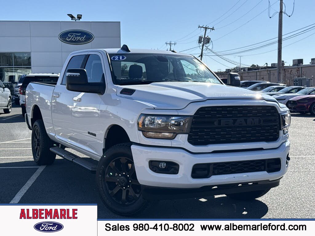 2024 RAM 2500 Big Horn Crew Cab 4WD