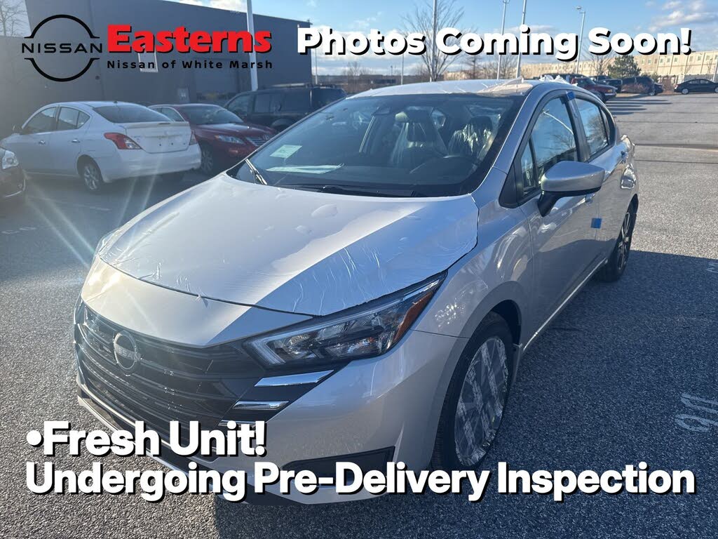 2025 Nissan Versa SV FWD