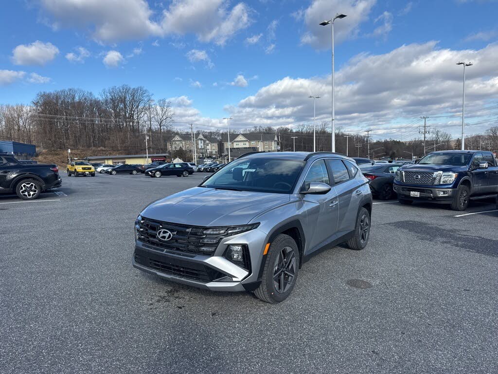 2026 Hyundai Tucson SEL FWD