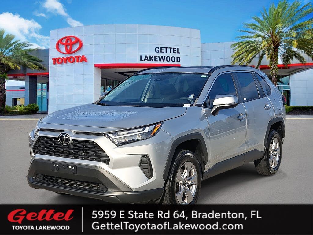 2023 Toyota RAV4 XLE FWD