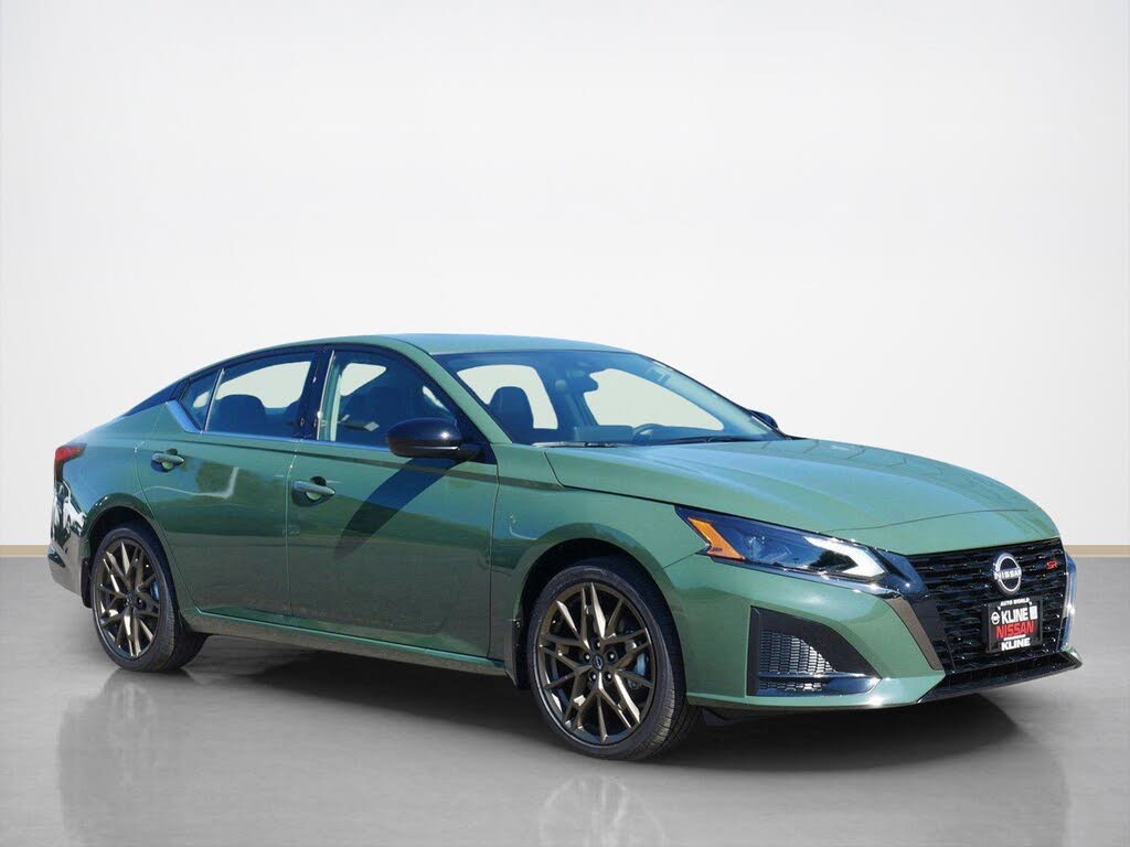 2025 Nissan Altima 2.5 SR AWD