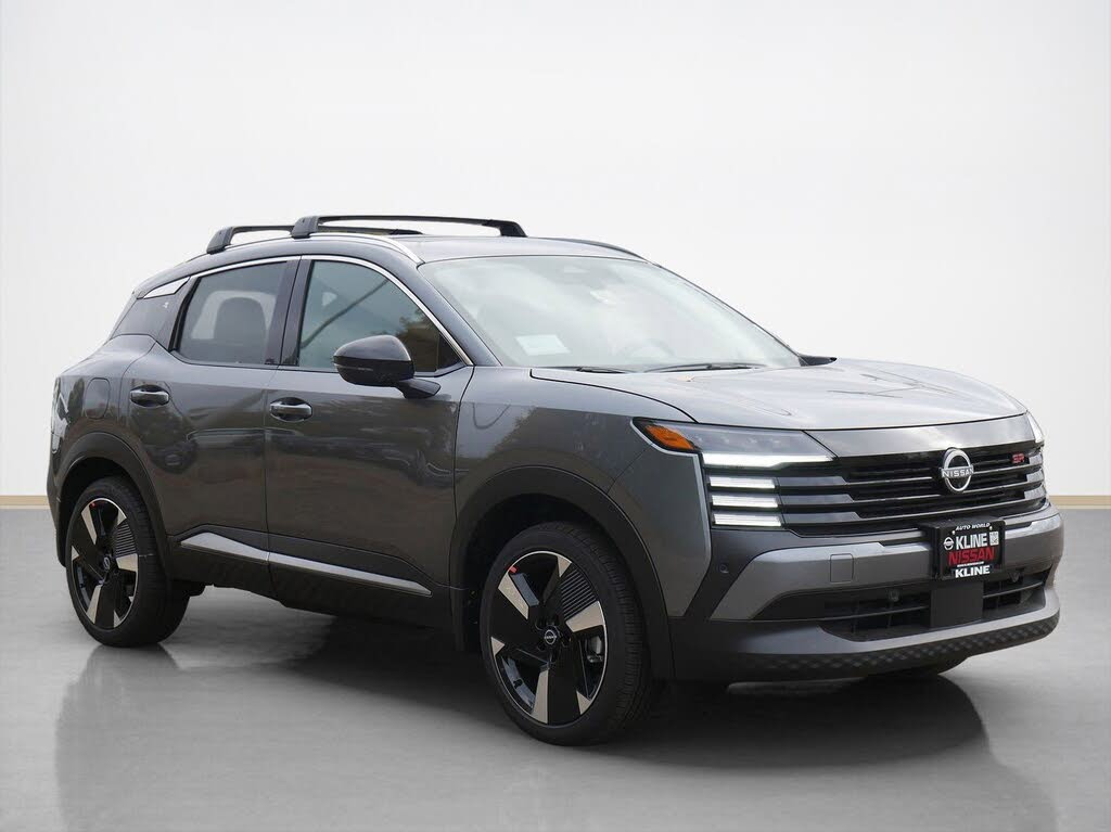 2026 Nissan Kicks SR AWD