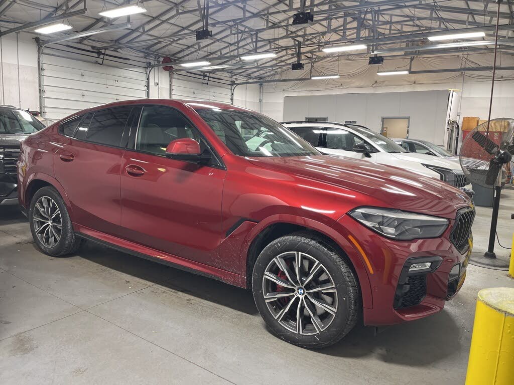 2021 BMW X6 M50i AWD