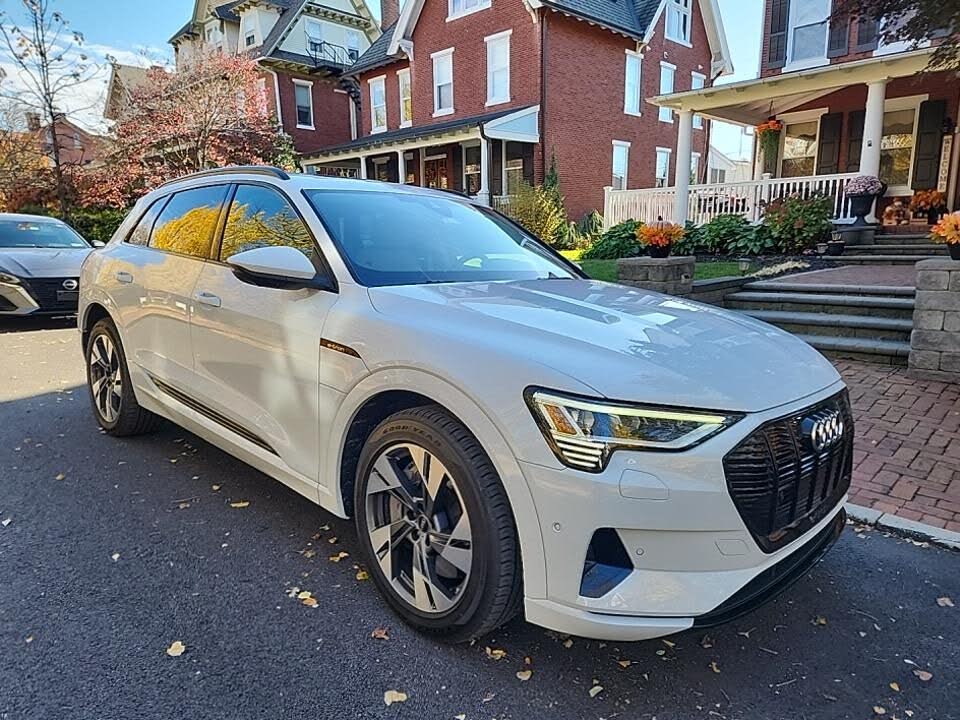 2023 Audi e-tron Premium Plus quattro SUV AWD