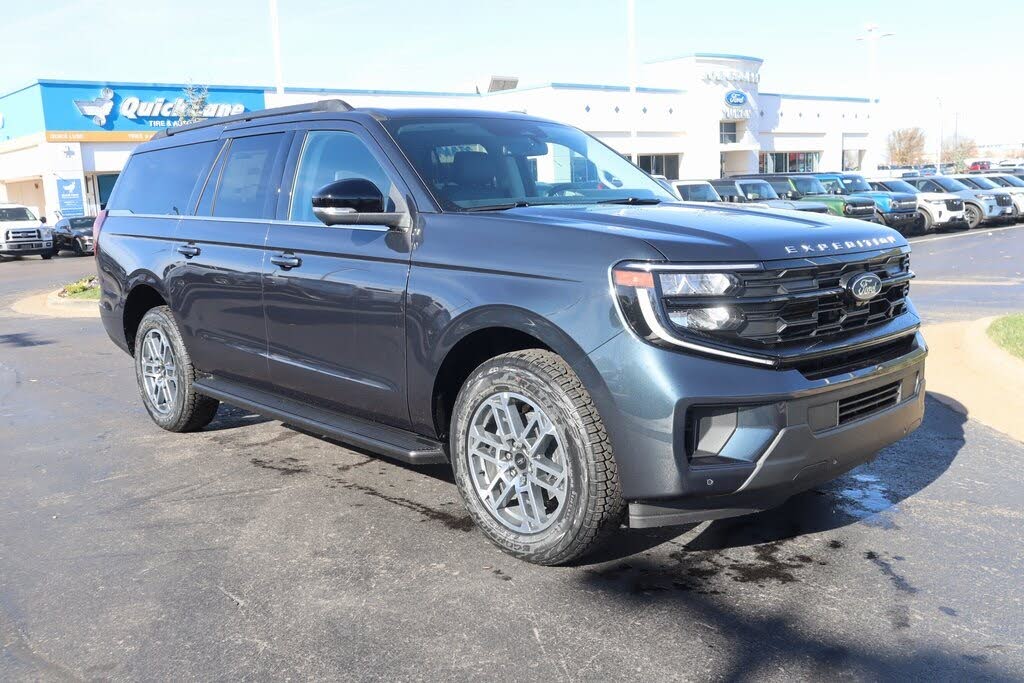2025 Ford Expedition MAX Active 4WD