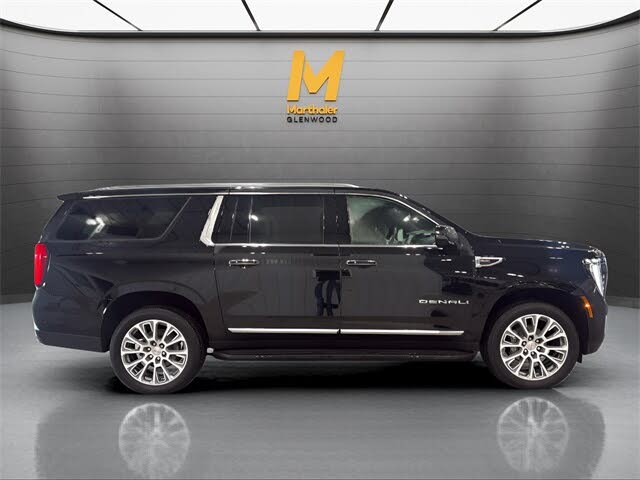 2025 GMC Yukon XL Denali 4WD