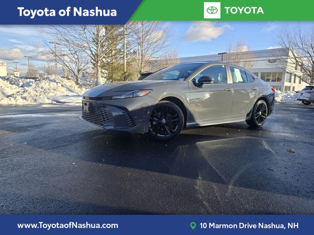 2025 Toyota Camry SE AWD