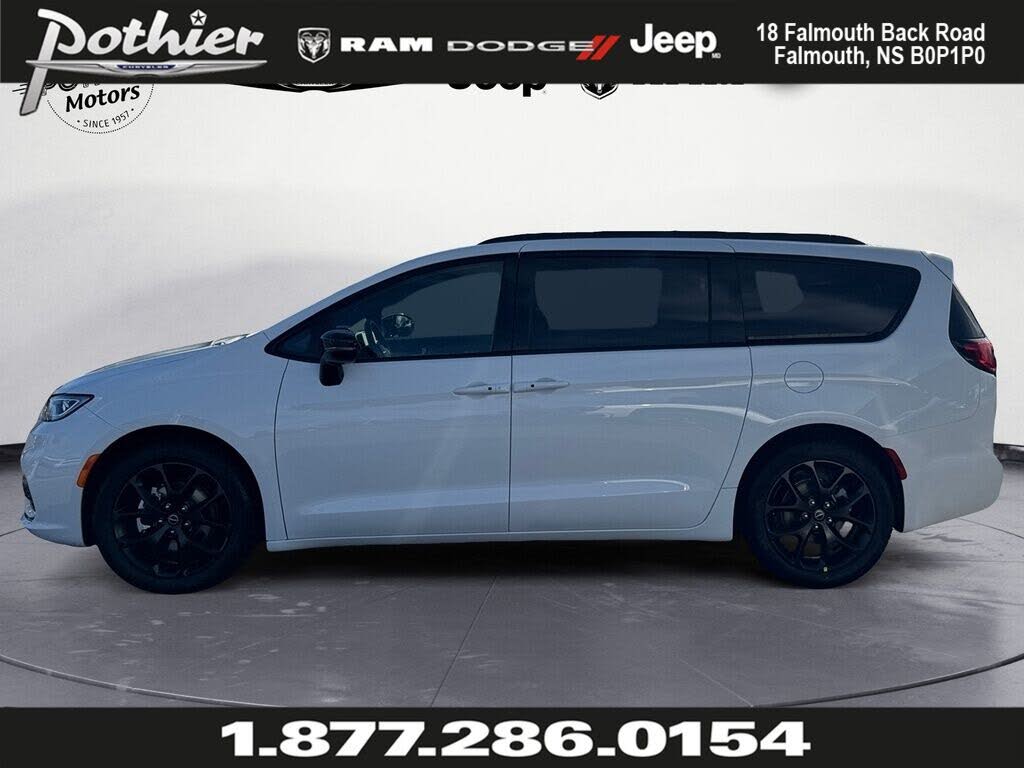 2026 Chrysler Pacifica Select FWD