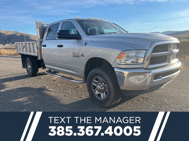 2017 RAM 3500 Chassis Tradesman Crew Cab 10000 GVWR 4WD