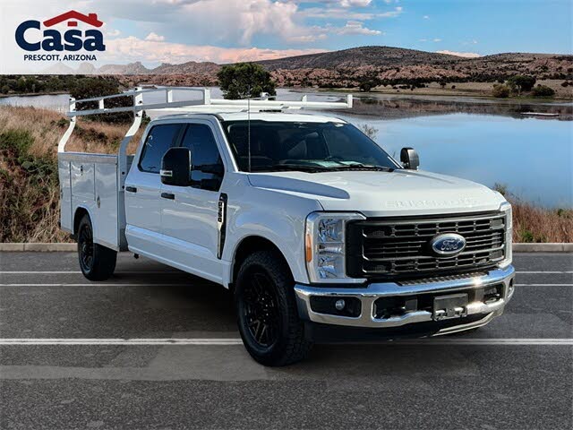 2023 Ford F-350 Super Duty XL Crew Cab RWD