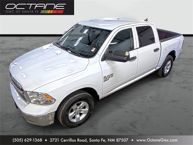 2023 RAM 1500 Classic SLT Crew Cab 4WD