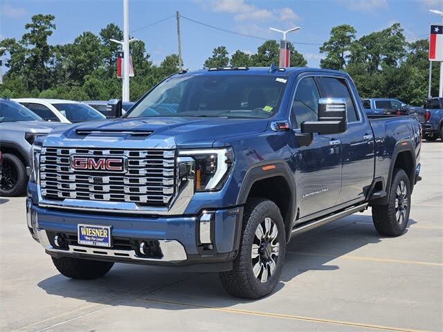 2025 GMC Sierra 2500HD Denali Crew Cab 4WD