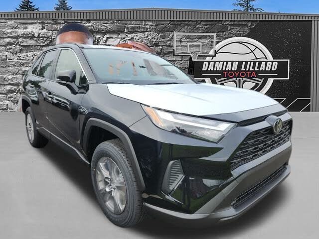2025 Toyota RAV4 Hybrid XLE AWD
