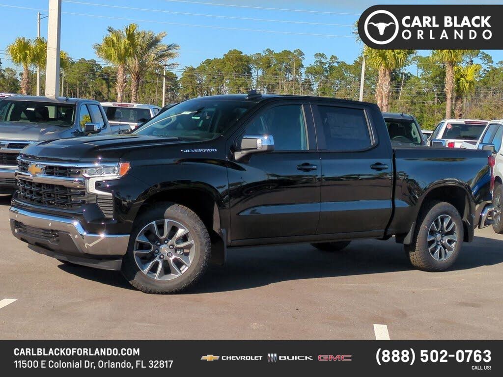 2026 Chevrolet Silverado 1500 LT Crew Cab RWD