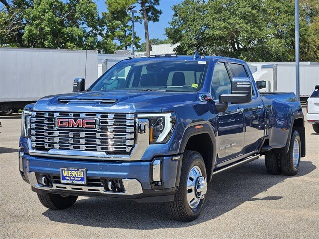 2026 GMC Sierra 3500HD Denali Crew Cab 4WD