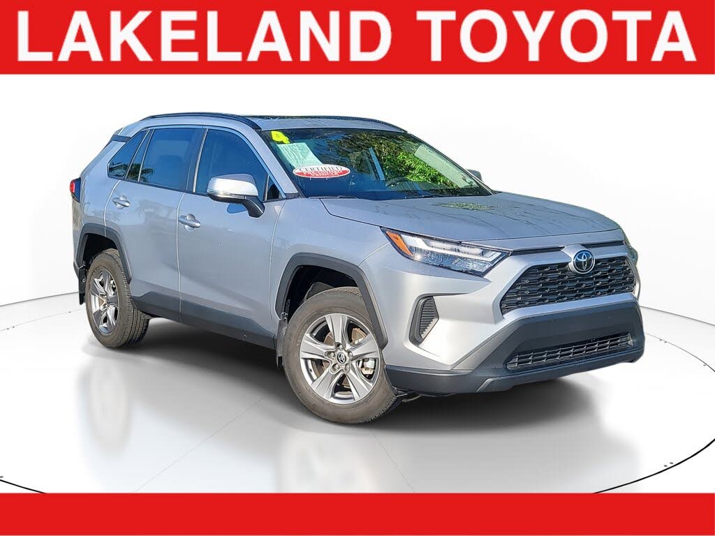 2024 Toyota RAV4 XLE FWD