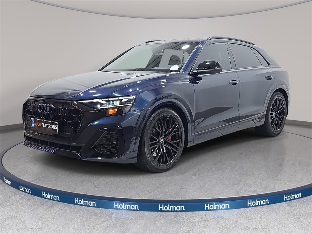 2026 Audi SQ8 4.0T quattro Premium Plus