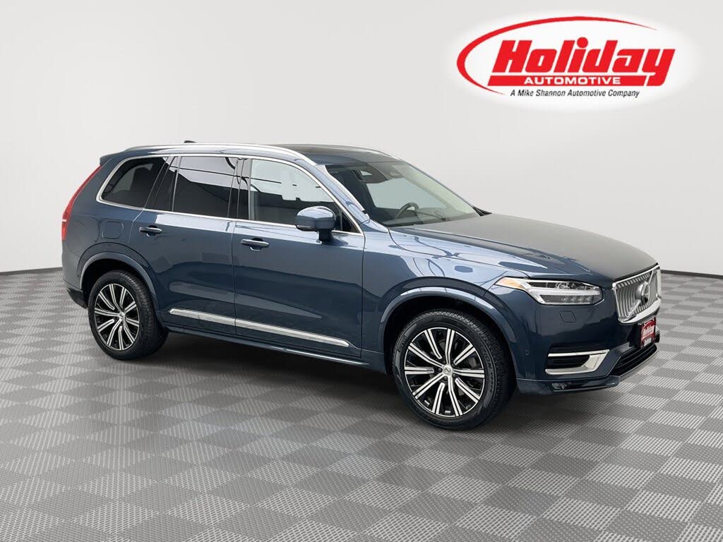 2023 Volvo XC90 B6 Plus Bright Theme 7-Passenger AWD
