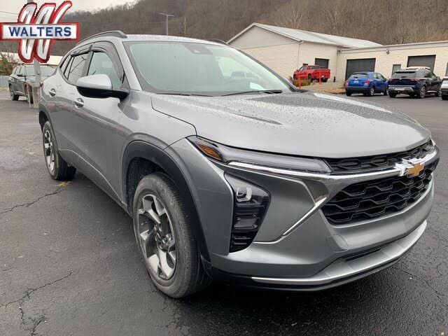 2025 Chevrolet Trax LT FWD