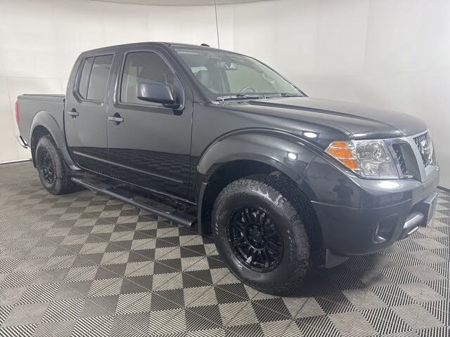 2017 Nissan Frontier SV V6 Crew Cab 4WD