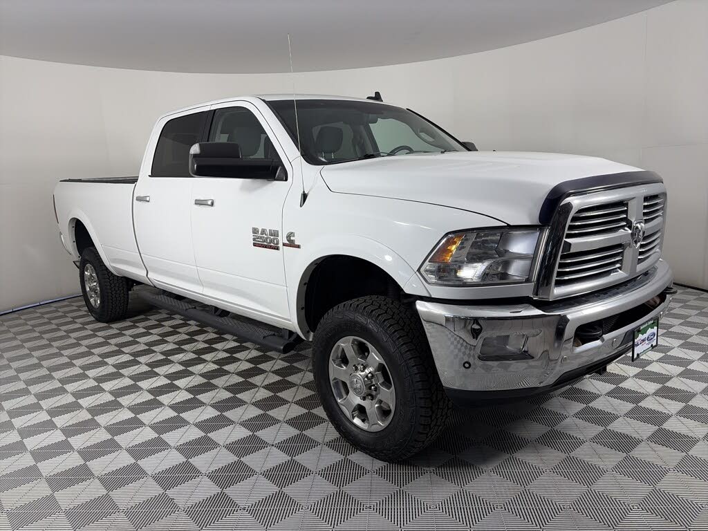 2017 RAM 2500 Big Horn Crew Cab LB 4WD