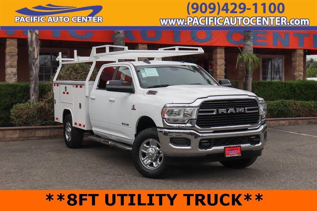 2021 RAM 3500 Big Horn Crew Cab LB 4WD