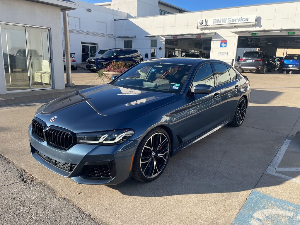 2023 BMW 5 Series M550i xDrive AWD