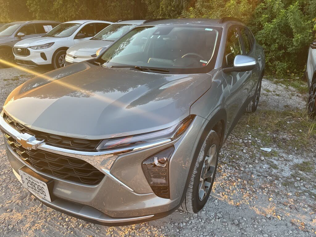 2025 Chevrolet Trax LT FWD