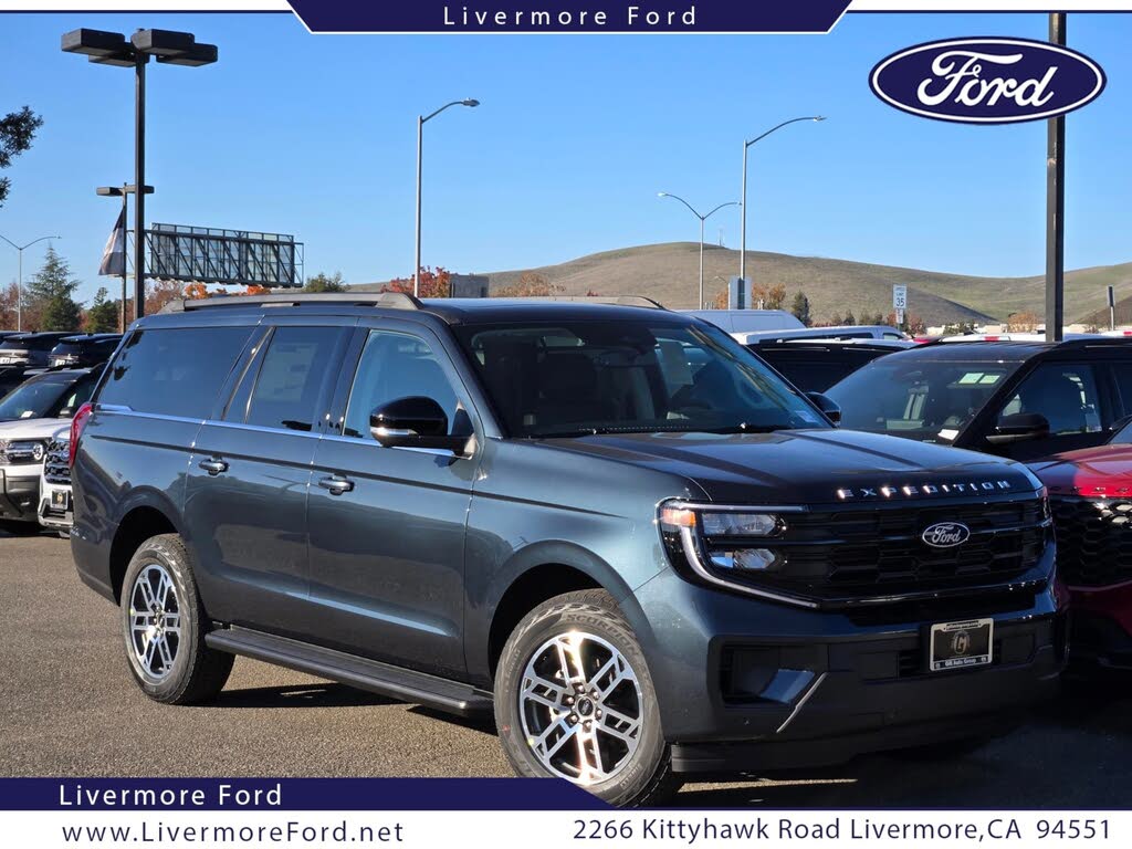 2025 Ford Expedition MAX Active 4WD