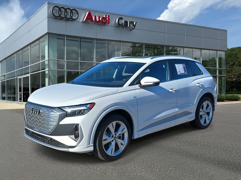 2023 Audi Q4 e-tron quattro Premium Plus 50