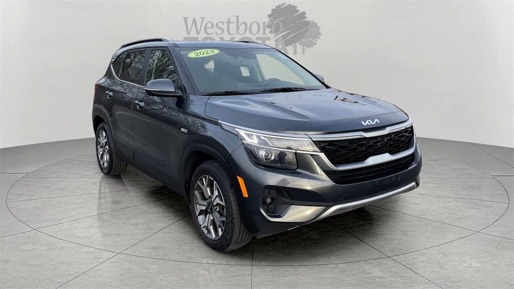 2023 Kia Seltos EX AWD