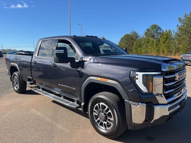 2024 GMC Sierra 3500HD SLE Crew Cab 4WD