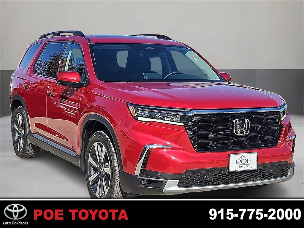 2025 Honda Pilot Touring FWD