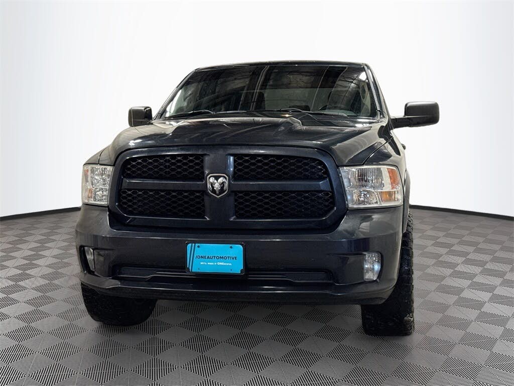 2016 RAM 1500 Express Quad Cab 4WD