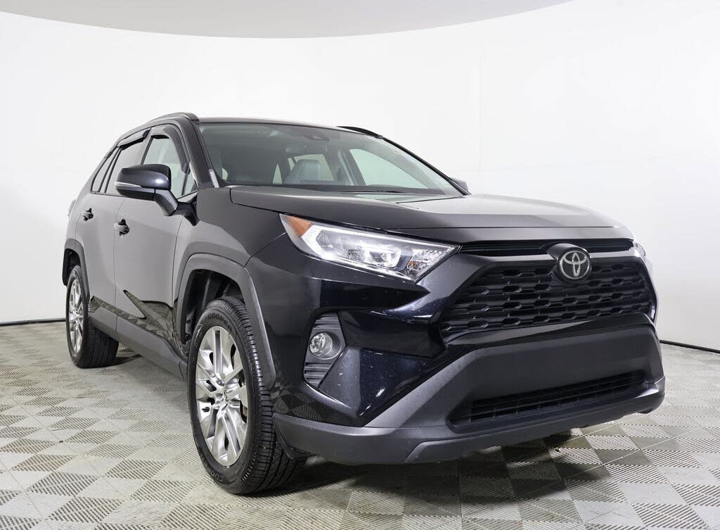 2021 Toyota RAV4 XLE Premium FWD