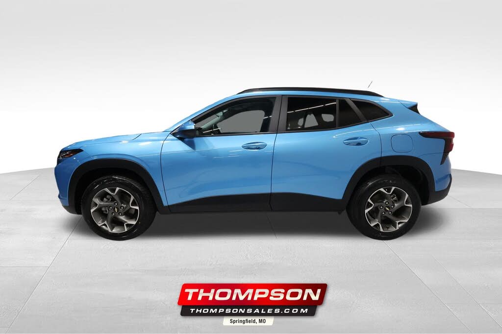 2025 Chevrolet Trax LT FWD