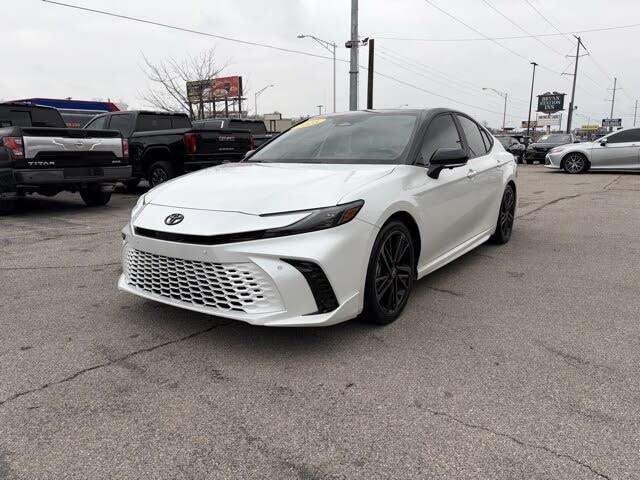 2025 Toyota Camry XSE FWD
