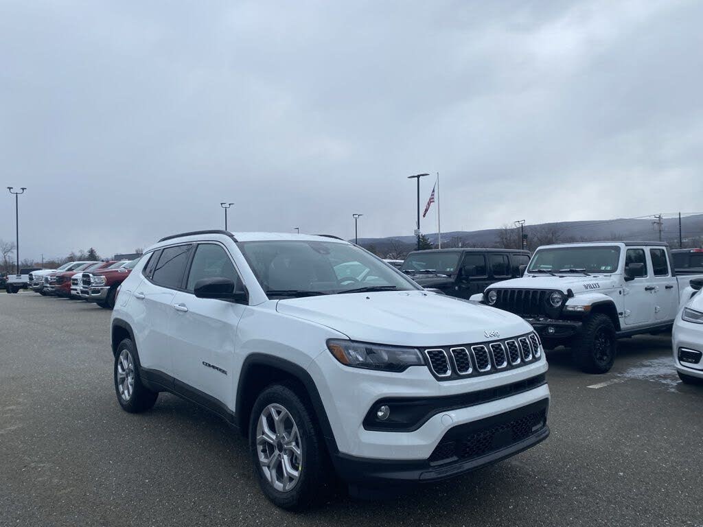 2026 Jeep Compass Latitude 4WD