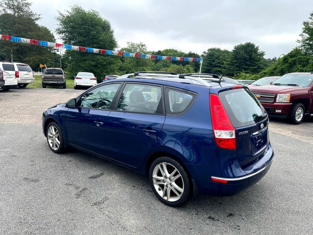 2012 Hyundai Elantra Touring SE FWD