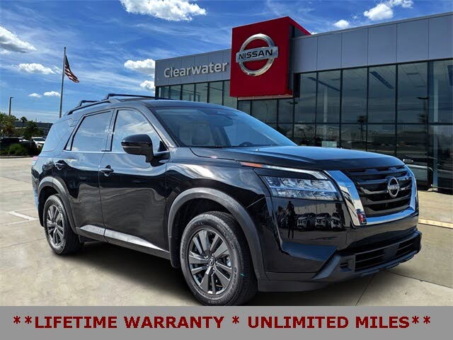 2022 Nissan Pathfinder SV FWD