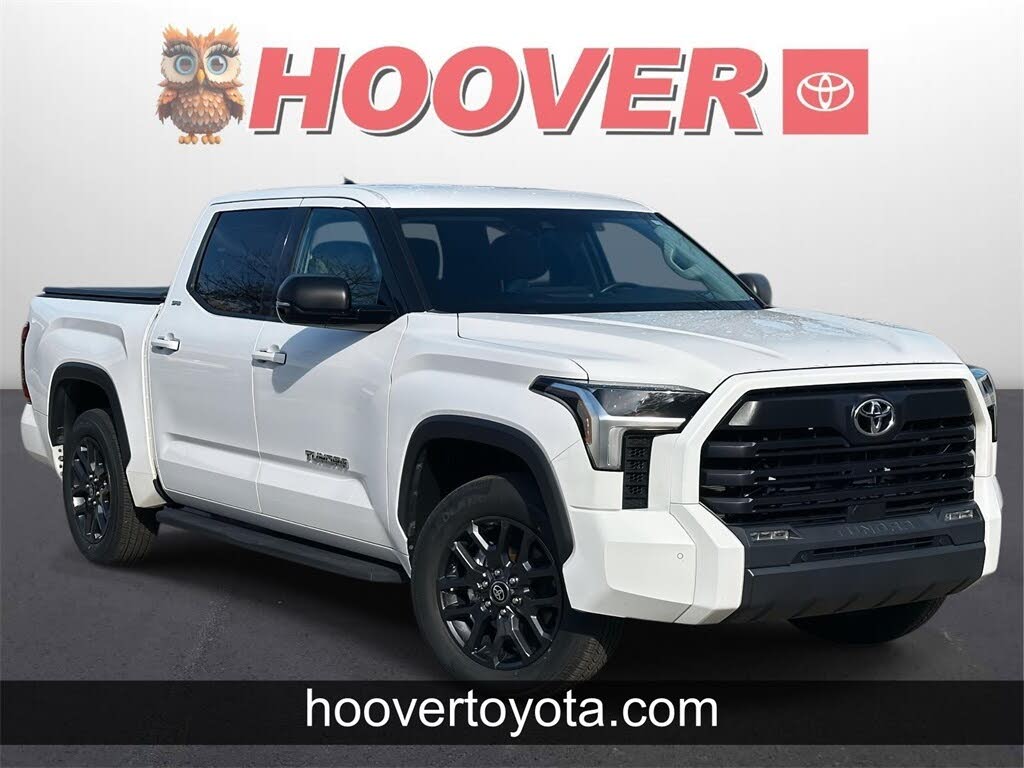 2022 Toyota Tundra SR5 CrewMax Cab 4WD