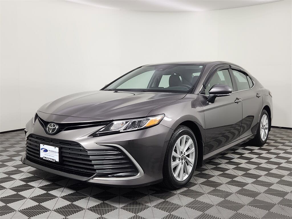 2023 Toyota Camry LE AWD