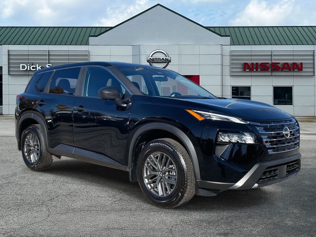 2025 Nissan Rogue S FWD