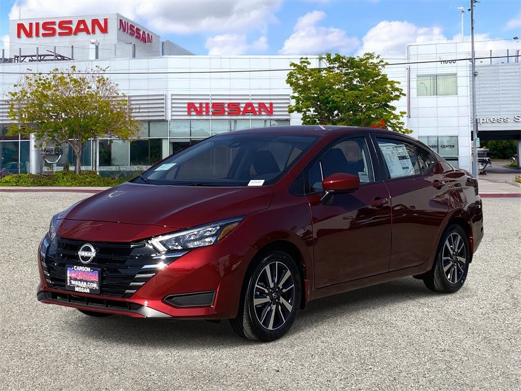 2025 Nissan Versa SV FWD