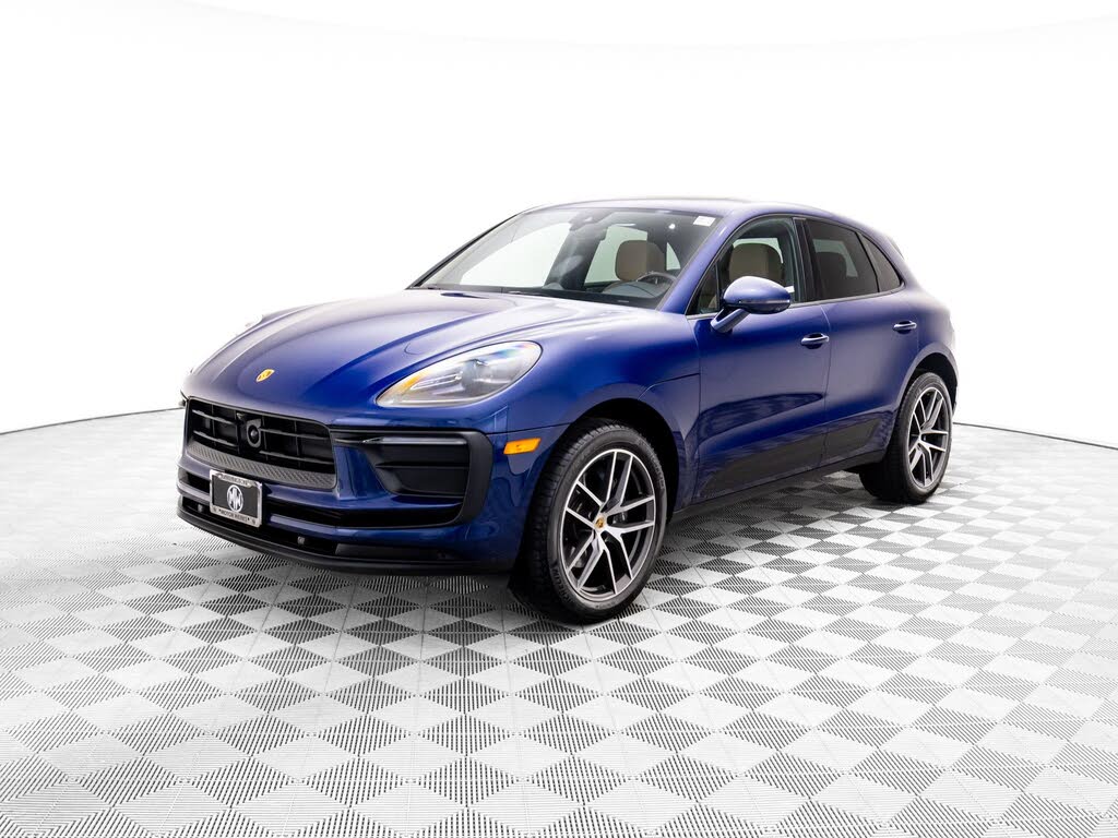 2025 Porsche Macan AWD