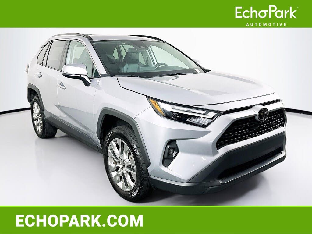 2025 Toyota RAV4 XLE Premium FWD