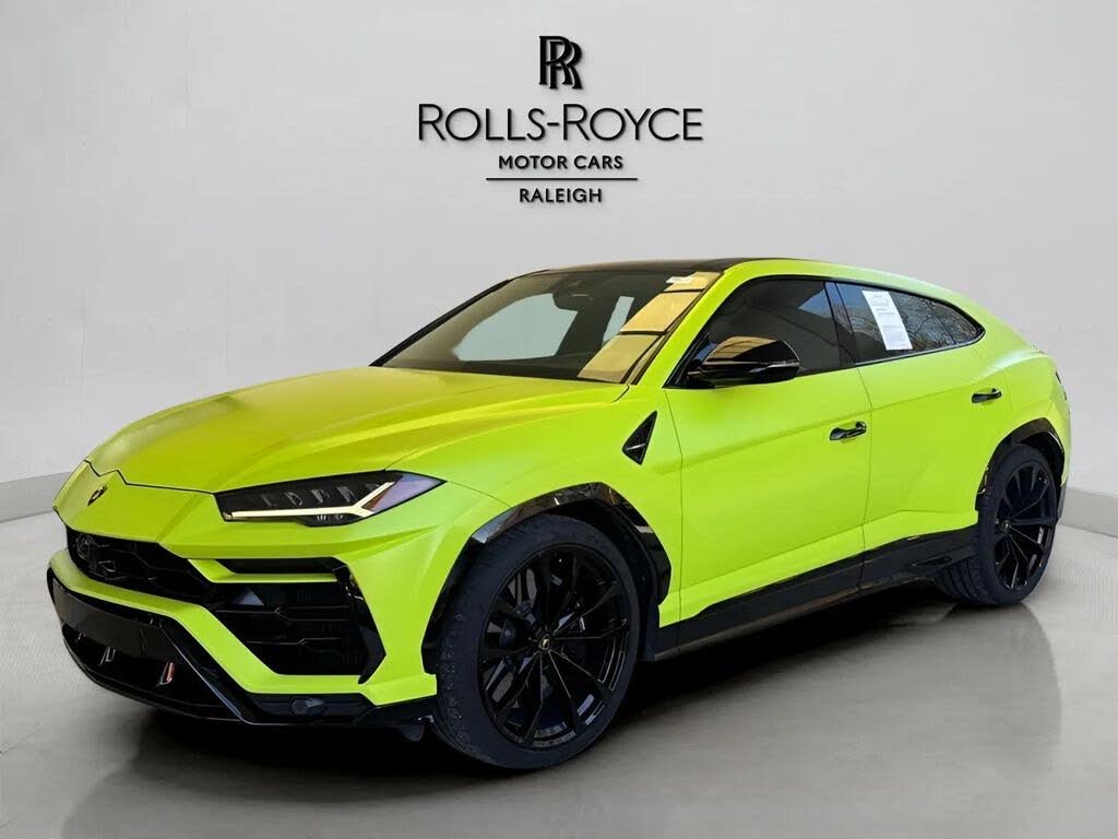 2022 Lamborghini Urus AWD