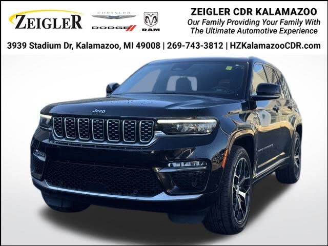 2023 Jeep Grand Cherokee Summit 4WD