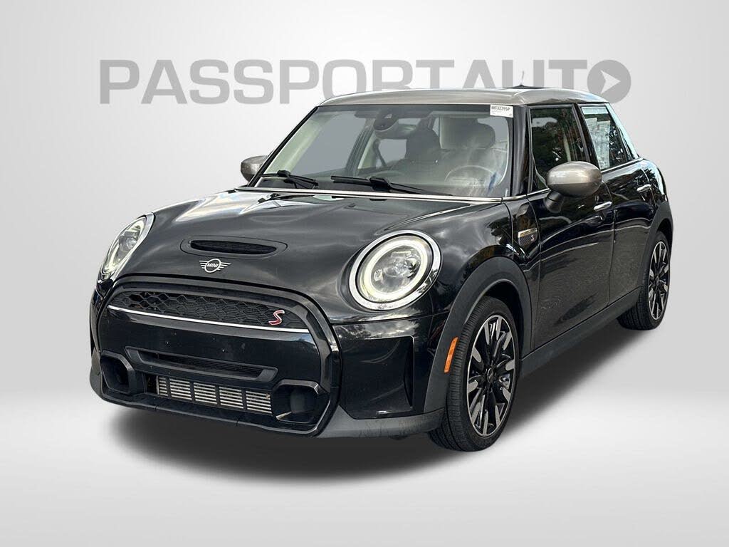 2023 MINI Cooper S 4-Door Hatchback FWD